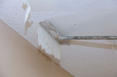 Popcorn Ceiling Scraping